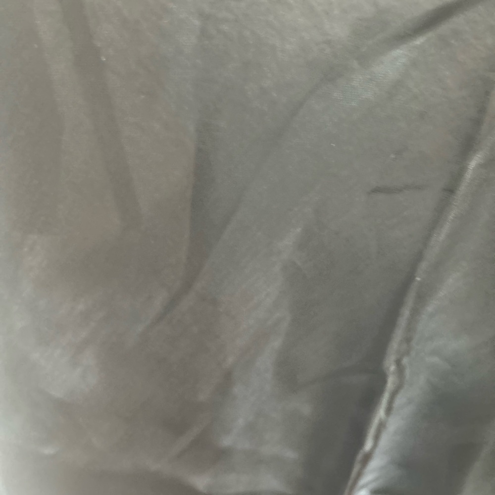 Victoria’s Secret Women’s Black Satin Long Slip

Size XL - Picture 3 of 5